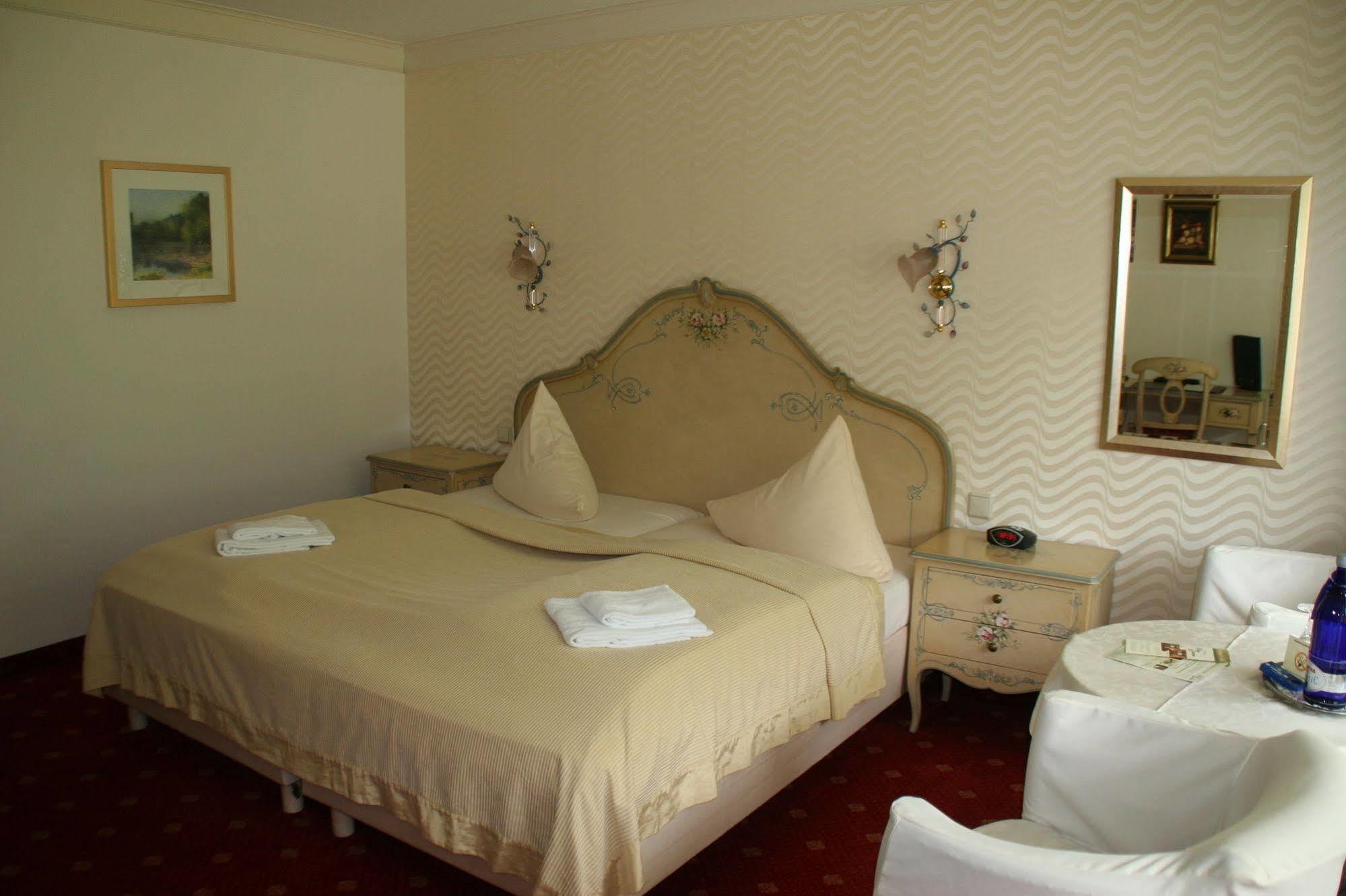 Sure By Western Rhoen Garden Hotel